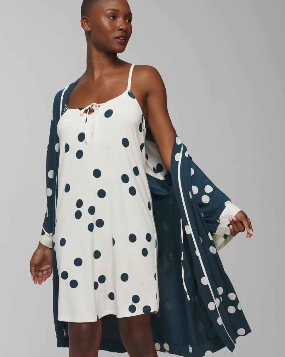 Soma Cool Nights Short Robe< Slippers & Accessories | Robes