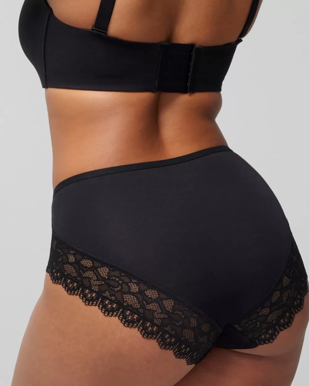 Soma Embraceable Enchanting Lace High-Leg Brief< Embraceable