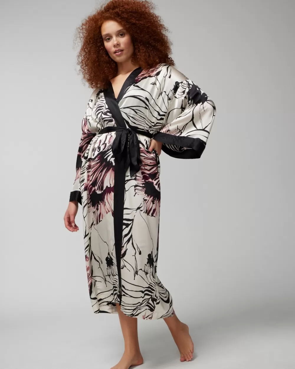 Soma Luxe Silk Long Robe< Slippers & Accessories | Robes