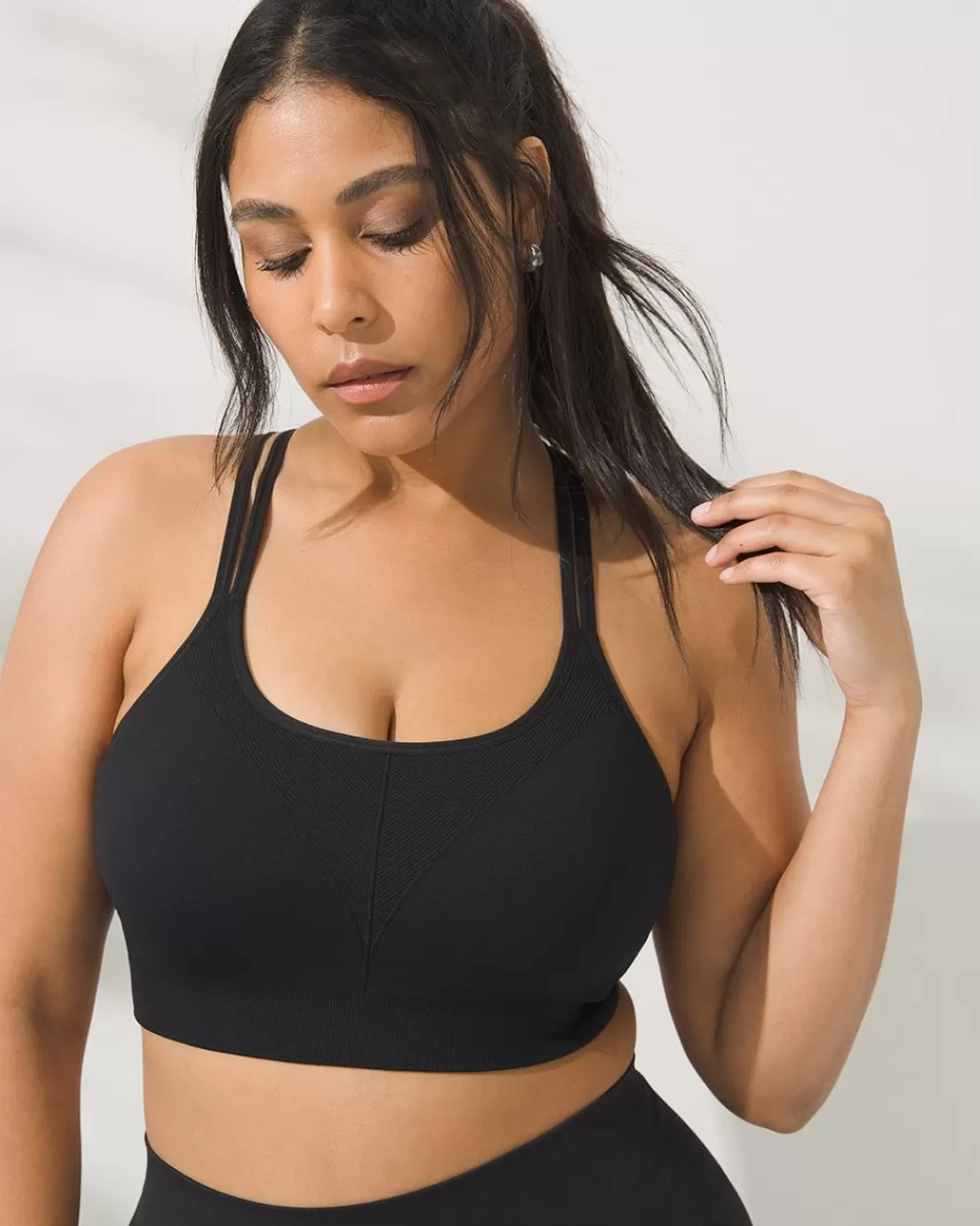 Soma Seamless Strappy Back Sport Bra< Bras