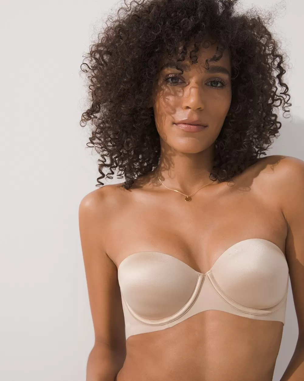 Soma Vanishing Back Multi-Way Strapless Bra< Embraceable | Vanishing