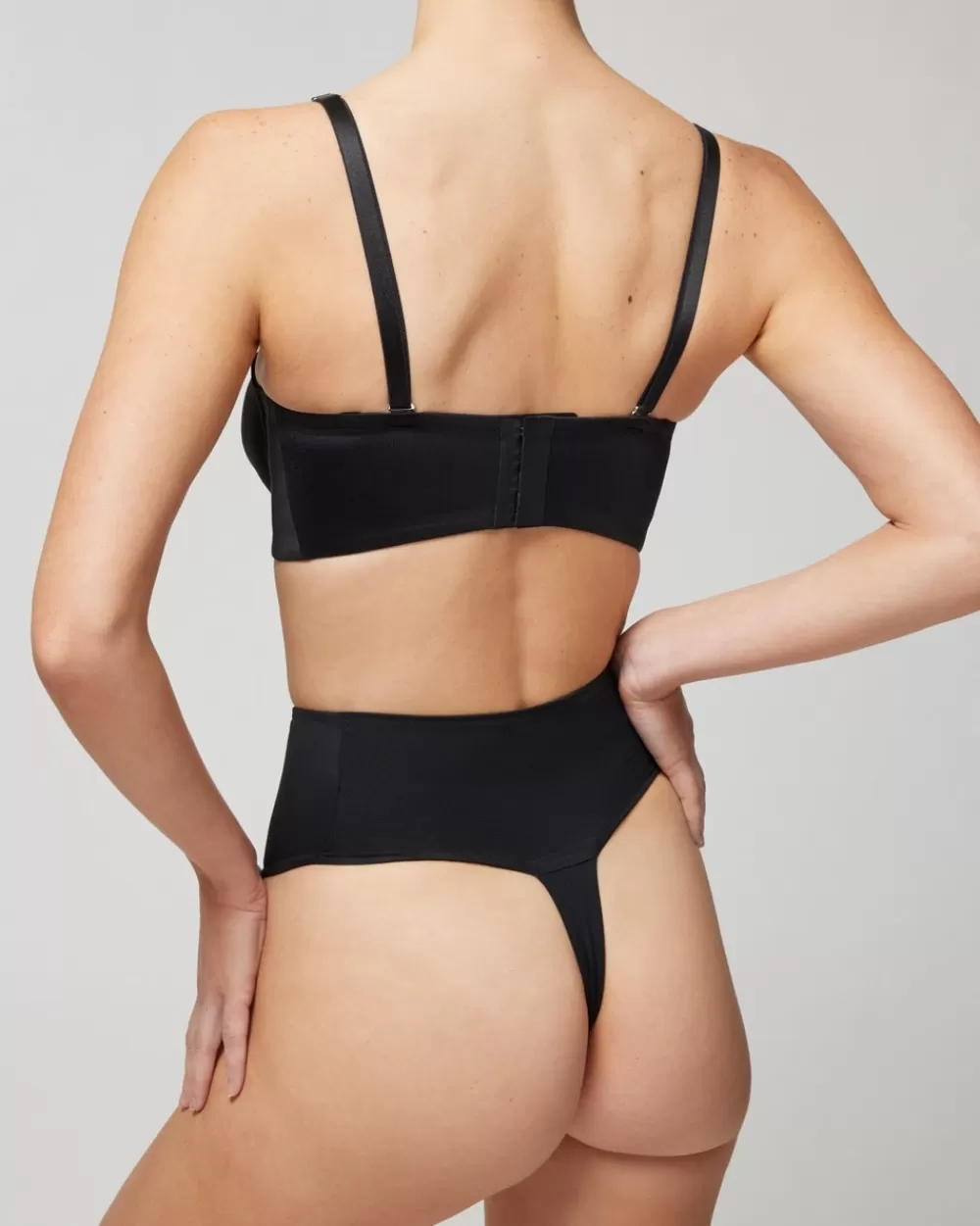 Soma Vanishing Tummy Retro Thong< Shapewear