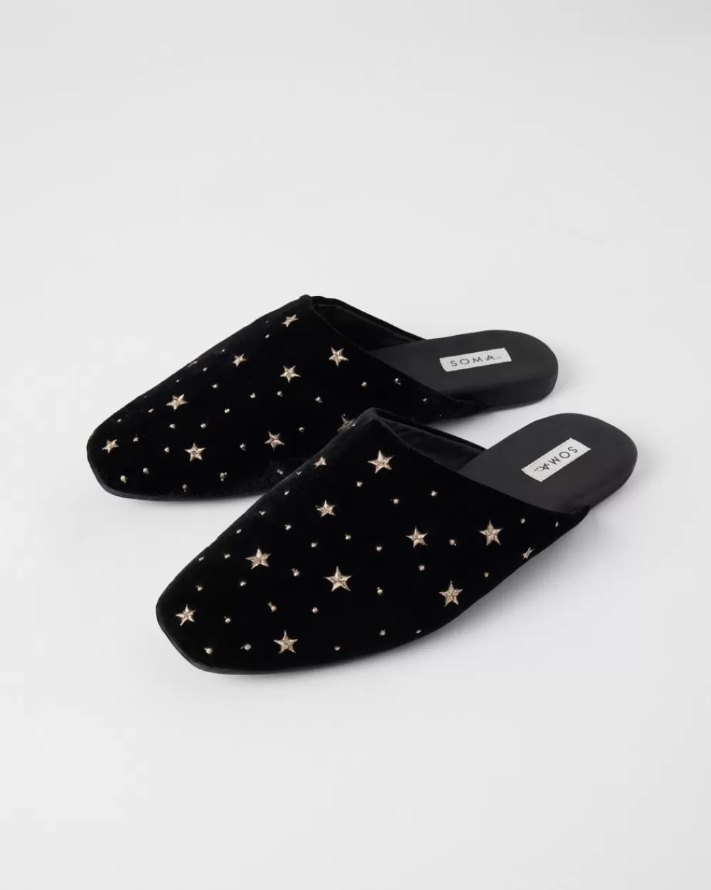 Soma Velvety Embroidered Slippers< Cool Nights | Slippers & Accessories